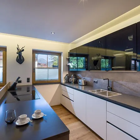 Bergliebe By Managers